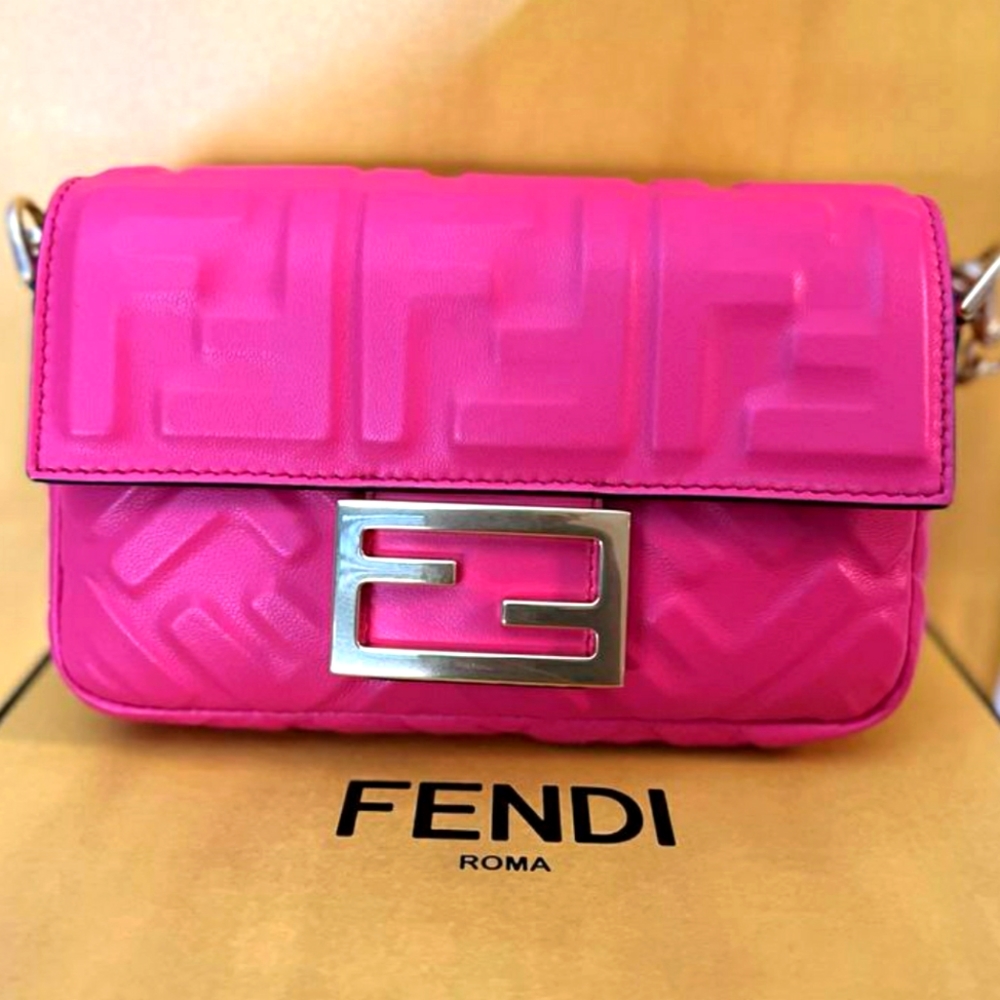 Mini Fendi Baguette bag